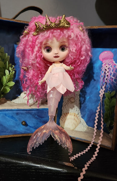 "Siren" custom blythe middie mermaid doll with case and accessories