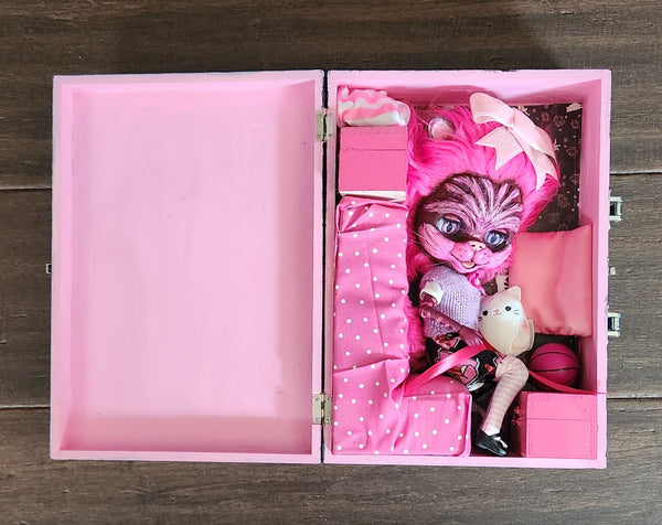 "Tabitha" custom blythe cheshire cat doll on takara base