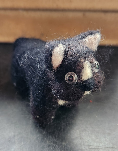 Blythe pet dog (#6) needle felted bulldog
