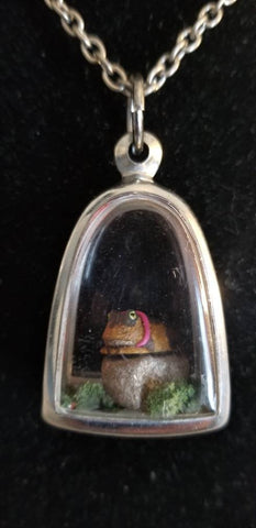 World's tiniest hypno toad terrarium pendant